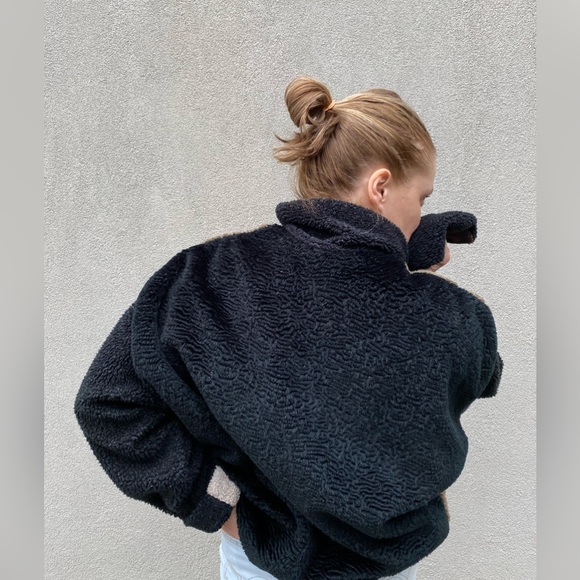 Vintage faux fur bomber, short vest, coat from the 90s - Picture 3 of 8